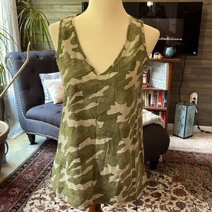 Old Navy Camo V-Neck Tank